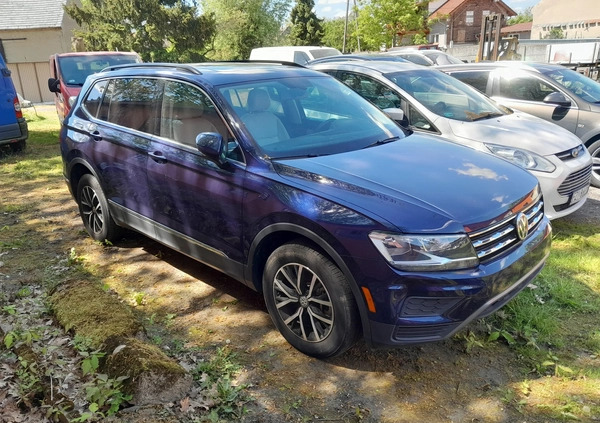 Volkswagen Tiguan cena 115000 przebieg: 74700, rok produkcji 2021 z Góra małe 106